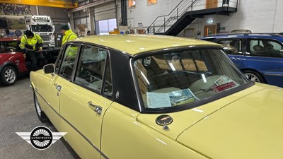 Lot 12 - 1973 ROVER 3.5 LITRE AUTO
