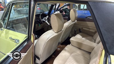 Lot 12 - 1973 ROVER 3.5 LITRE AUTO