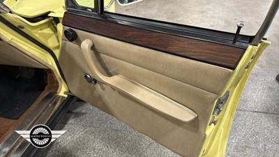 Lot 12 - 1973 ROVER 3.5 LITRE AUTO