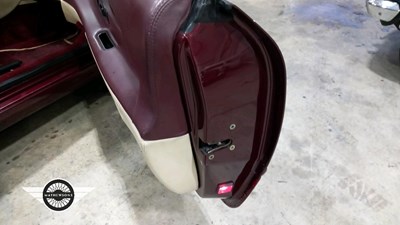 Lot 20 - 1996 ASTON MARTIN DB7 AUTO