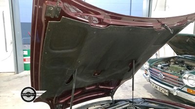 Lot 20 - 1996 ASTON MARTIN DB7 AUTO