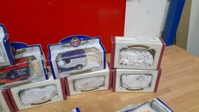 Lot 137 - COLLECTION OF OXFORD DIE CAST LIMITED EDITION MODELS