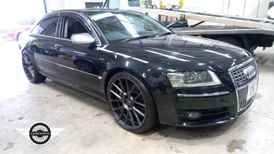 Lot 116 - 2007 AUDI S8 V10 i8