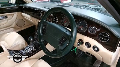 Lot 136 - 2002 BENTLEY ARNAGE AUTO