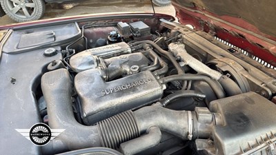 Lot 138 - 1998 DAIMLER SUPER V8 AUTO