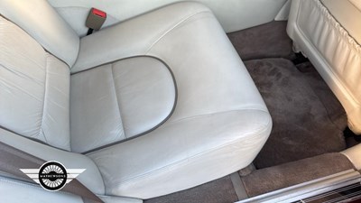 Lot 138 - 1998 DAIMLER SUPER V8 AUTO
