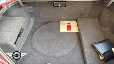 Lot 138 - 1998 DAIMLER SUPER V8 AUTO