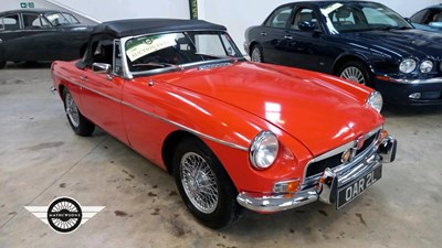 Lot 142 - 1972 MG B ROADSTER