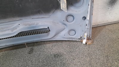 Lot 521 - MK 4 FORD ESCORT RS TURBO BONNET