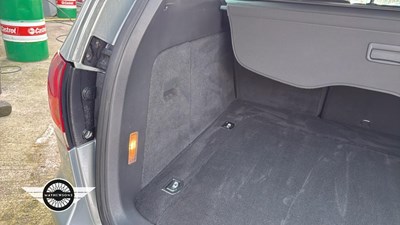 Lot 254 - 2008 VOLKSWAGEN TOUAREG ALT V10 313 A