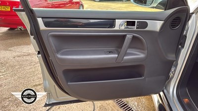 Lot 254 - 2008 VOLKSWAGEN TOUAREG ALT V10 313 A