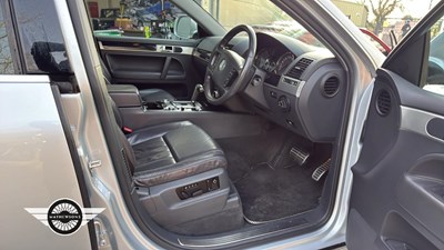 Lot 254 - 2008 VOLKSWAGEN TOUAREG ALT V10 313 A