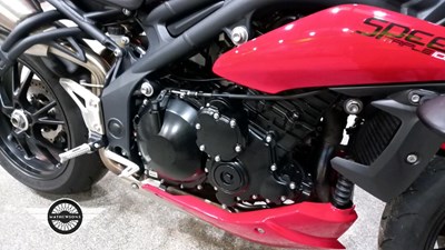 Lot 26 - 2011 TRIUMPH SPEED TRIPLE 1050