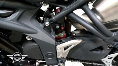 Lot 26 - 2011 TRIUMPH SPEED TRIPLE 1050