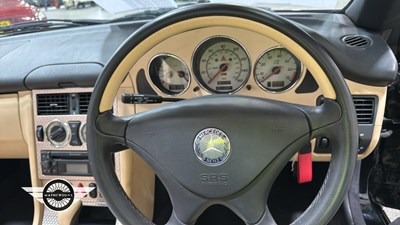 Lot 348 - 2002 MERCEDES SLK 230 KOMPRESSOR