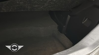 Lot 348 - 2002 MERCEDES SLK 230 KOMPRESSOR