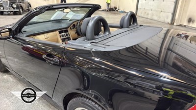 Lot 348 - 2002 MERCEDES SLK 230 KOMPRESSOR