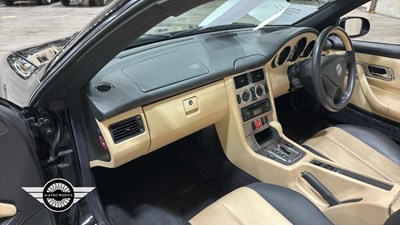 Lot 348 - 2002 MERCEDES SLK 230 KOMPRESSOR