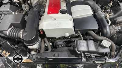 Lot 348 - 2002 MERCEDES SLK 230 KOMPRESSOR