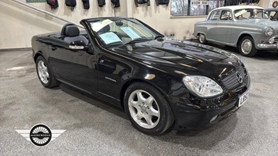 Lot 348 - 2002 MERCEDES SLK 230 KOMPRESSOR
