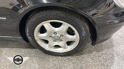 Lot 348 - 2002 MERCEDES SLK 230 KOMPRESSOR