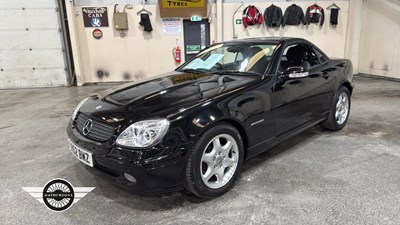 Lot 348 - 2002 MERCEDES SLK 230 KOMPRESSOR