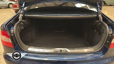 Lot 370 - 2010 SKODA SUPERB ELEGANCE CRTDI A