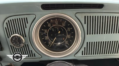 Lot 352 - 1971 VOLKSWAGEN BEETLE
