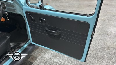 Lot 352 - 1971 VOLKSWAGEN BEETLE