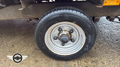 Lot 60 - IFOR WILLIAMS BEAVERTAIL TRAILER