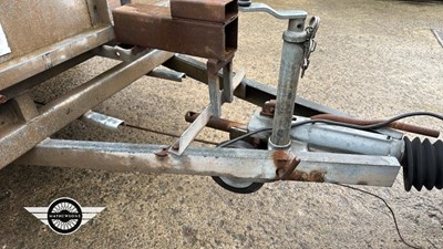 Lot 60 - IFOR WILLIAMS BEAVERTAIL TRAILER