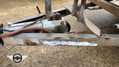 Lot 60 - IFOR WILLIAMS BEAVERTAIL TRAILER
