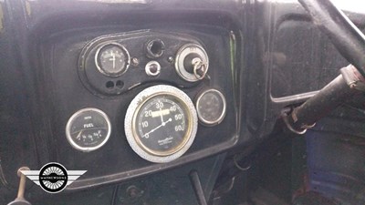 Lot 448 - 1948 MORRIS COMMERCIAL