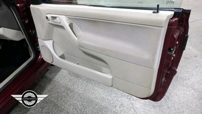 Lot 354 - 1994 VOLKSWAGEN GOLF CABRIOLET