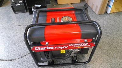 Lot 391 - CLARKE POWER GENERATOR / INVERTER 3400W ( USED ONCE )