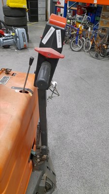 Lot 241 - ROBUR ELECTRIC FORK LIFT , TYPE B691500 1000KG LIFT