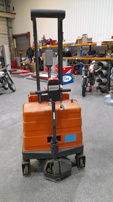 Lot 241 - ROBUR ELECTRIC FORK LIFT , TYPE B691500 1000KG LIFT