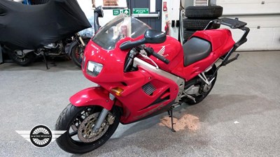 Lot 714 - 1996 HONDA VFR 750 F