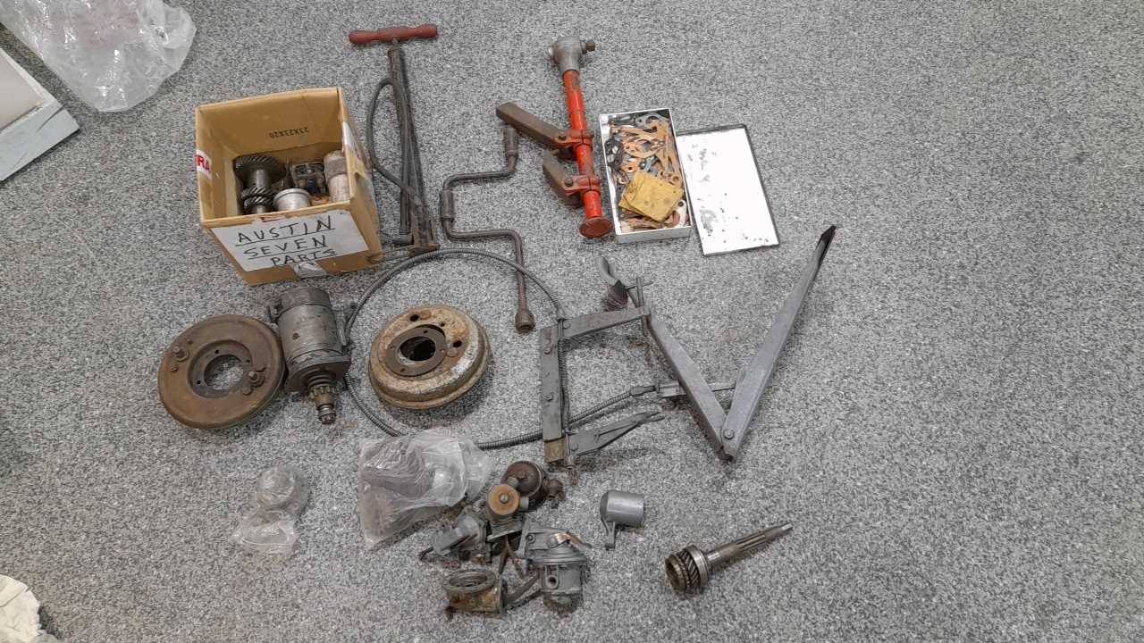 Lot 97 - AUSTIN SEVEN CAR PARTS