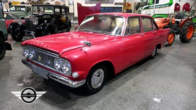 Lot 818 - 1964 FORD ZODIAC