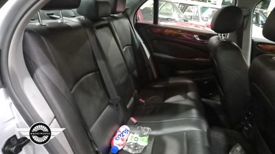 Lot 850 - 2005 JAGUAR XJ8 V8 SPORT AUTO
