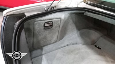 Lot 850 - 2005 JAGUAR XJ8 V8 SPORT AUTO