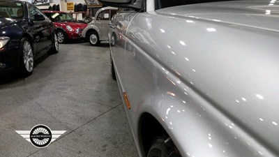 Lot 850 - 2005 JAGUAR XJ8 V8 SPORT AUTO