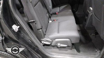 Lot 734 - 2010 DODGE (USA) JOURNEY SE CRD
