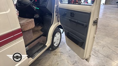 Lot 148 - 1990 RENAULT TRAFIC AS CAMPER