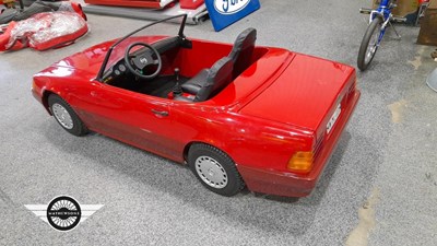 Lot 802 - MERCEDES CHILDRENS CAR