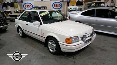 Lot 806 - 1989 FORD ESCORT XR3 INJ