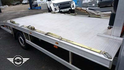Lot 80 - 2016 VOLKSWAGEN CRAFTER CR35 TDI BMT