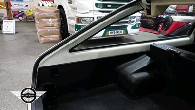 Lot 522 - 1973 VAUXHALL VIVA 1256 DELUXE
