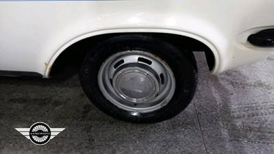 Lot 522 - 1973 VAUXHALL VIVA 1256 DELUXE